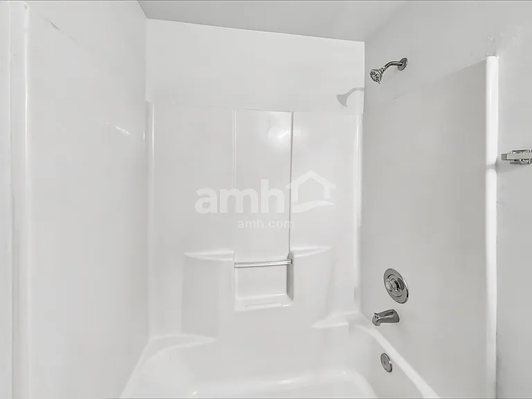 1025 89th Dr NE — Photo 14