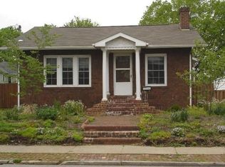 2008 Spruce St, Murphysboro, IL 62966