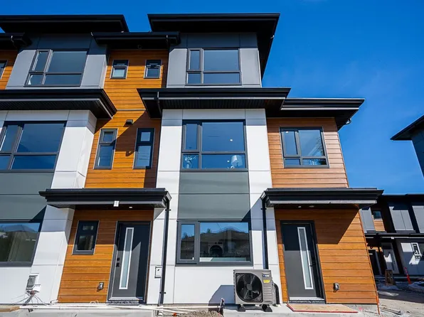 10380 No 4 Rd #2, Richmond, BC V7A 2Z7