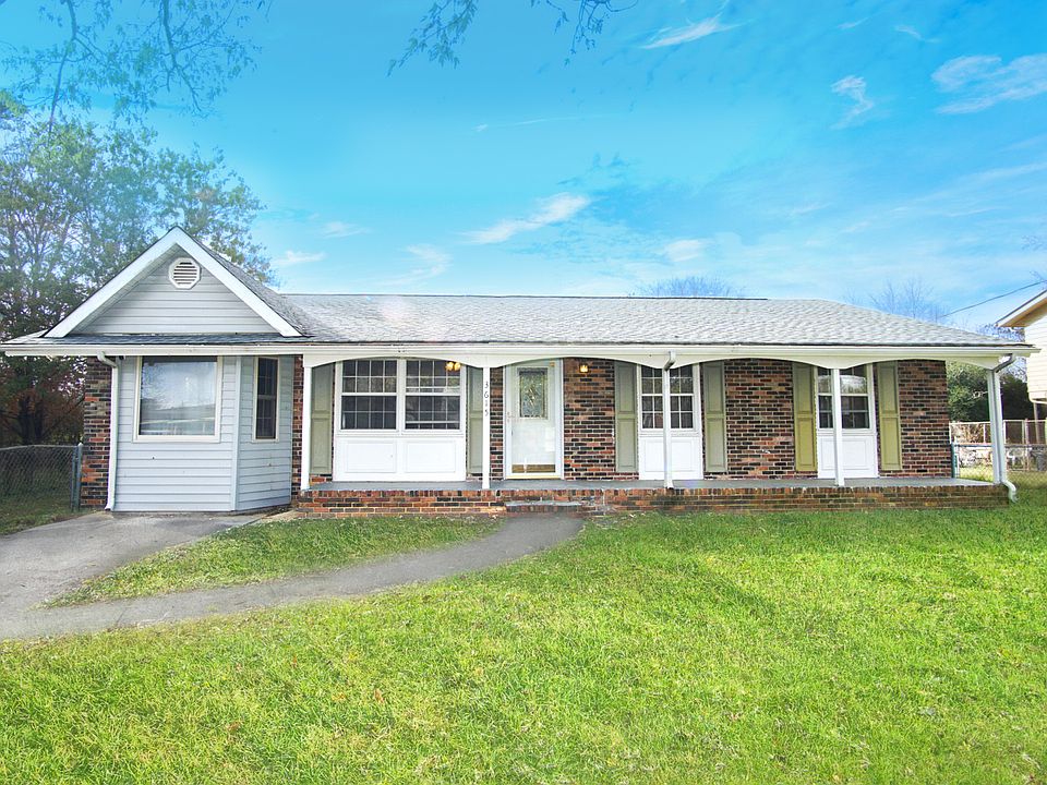 1st image of 3615 Marymont Dr NW