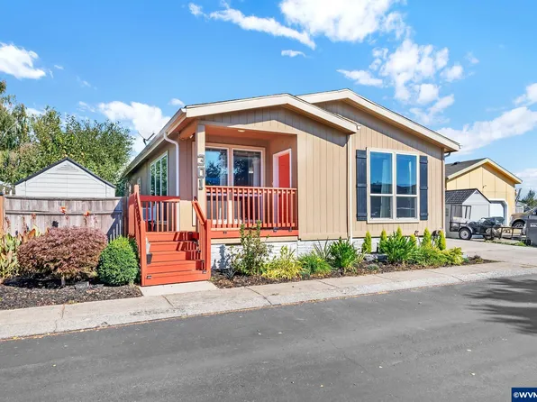 301 S Megan Ct, Jefferson, OR 97352