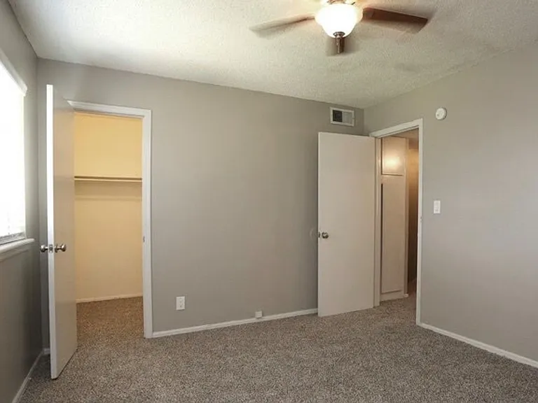 Bryant Grove Apartments — Photo 67