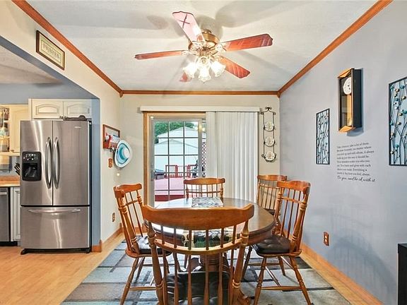 4th image of 1762 Brockton Dr