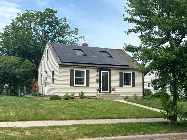 757 Nebraska Ave W, Saint Paul, MN 55117