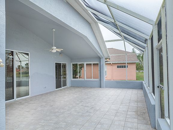3rd image of 5412 Daylily St