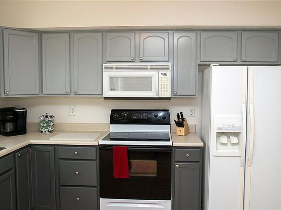 5th image of 6676 Amherst Way