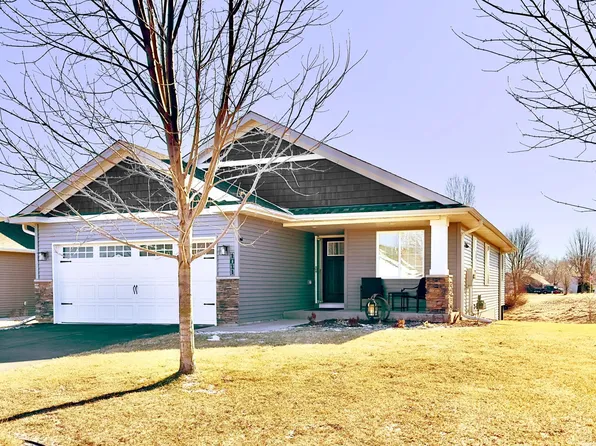 1011 Golden Way NW, Isanti, MN 55040