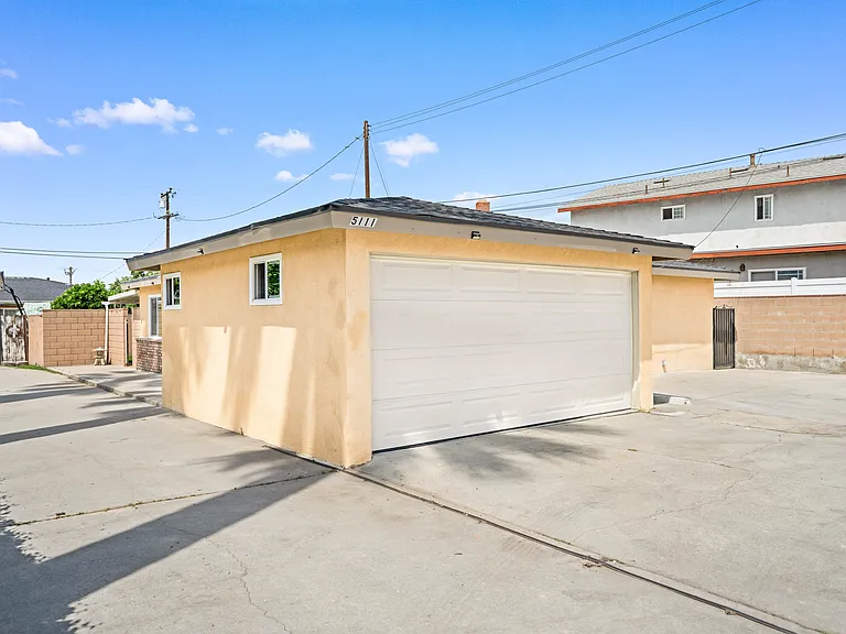 5111 Cogswell Rd — Photo 18