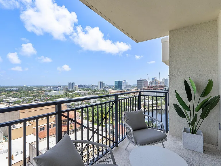 610 W Las Olas Blvd #1814N — Photo 27