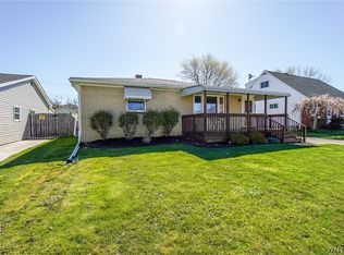 61 Maria Ln, Cheektowaga, NY 14227