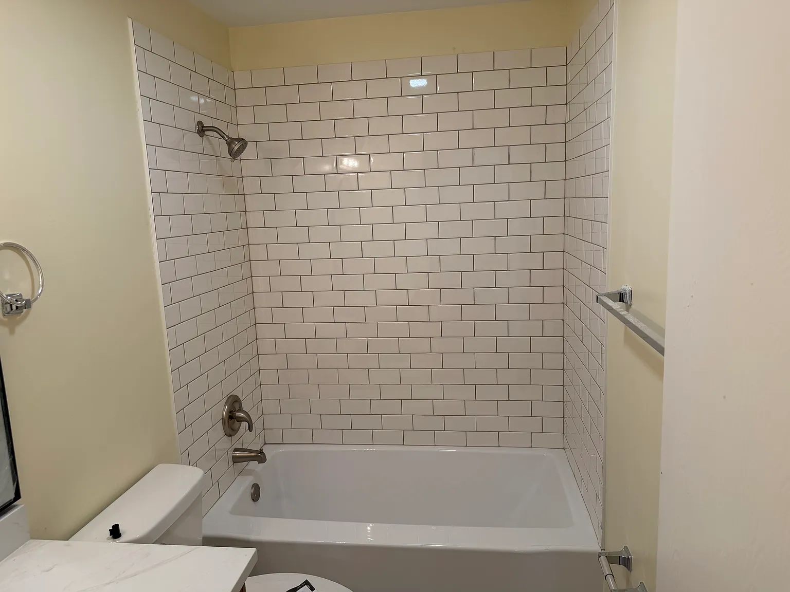 2 bed, 960 sqft, $1,400 — Photo 4