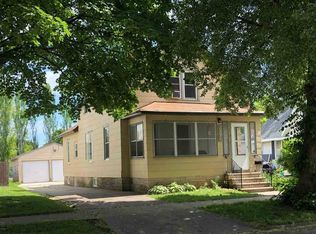 1231 Doty St, Green Bay, WI 54301