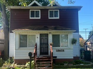15675 Warwick Ave, Allen Park, MI 48101