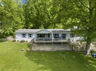 20875 262nd St, Delhi, IA 52223