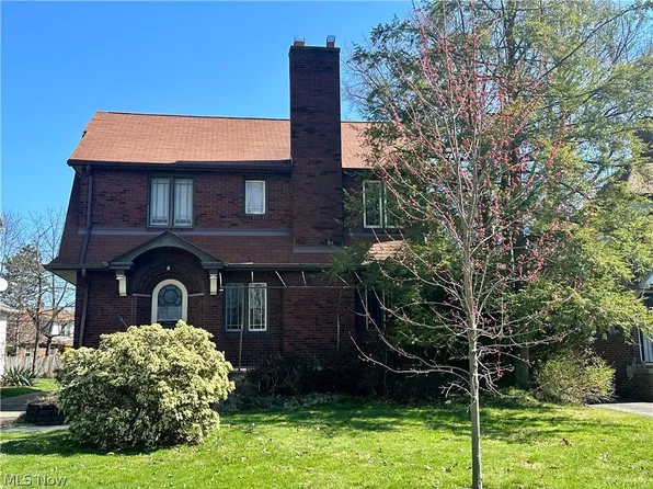 3937 Euclid Blvd, Youngstown, OH 44512