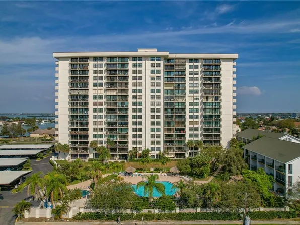 400 Island Way APT 306, Clearwater, FL 33767