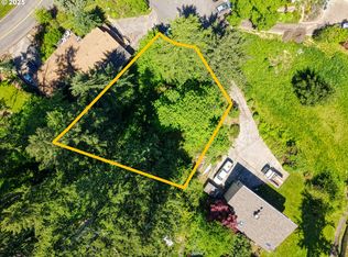 McLean Blvd, Eugene, OR 97405