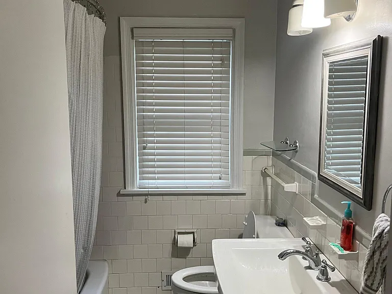 8602 Warrenton Dr — Photo 20