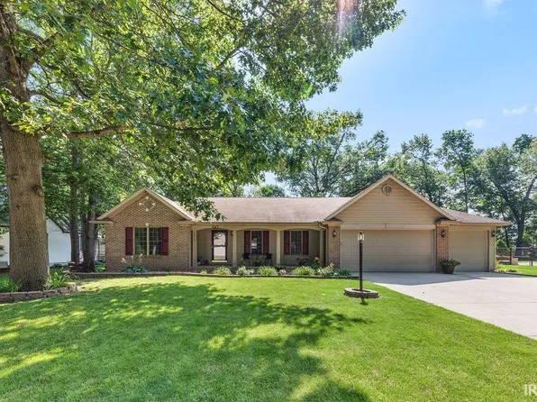 58060 Windsong Dr, Elkhart, IN 46517