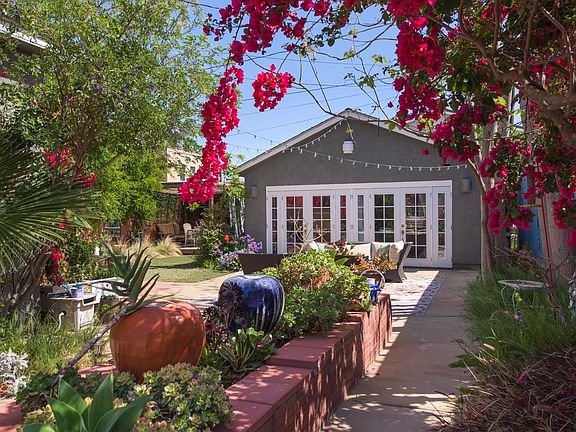 2nd image of 2214 W Verdugo Ave