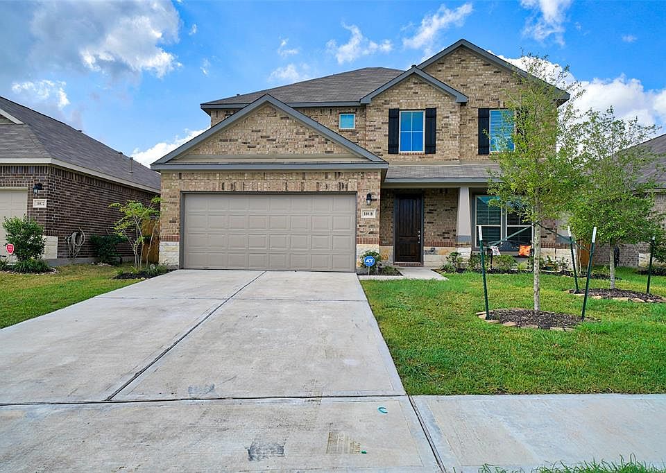 1st image of 10018 Thicket Park Ln