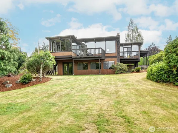 3707 Shelby Road, Lynnwood, WA 98087