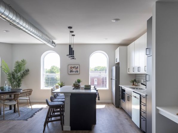 3201 Morganford Rd #407