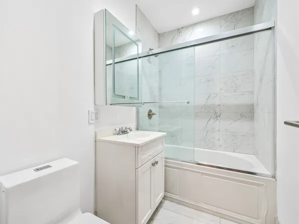 2335 Bath Avenue image 11 of 23