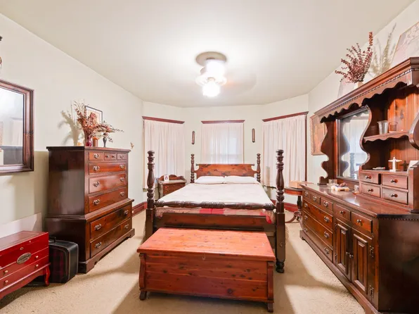 17 East 39th Street image 12 of 33