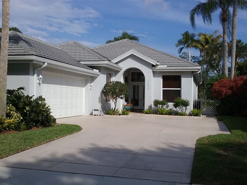 1st image of 7492 SE Marsh Fern Ln