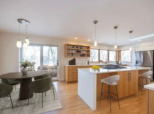 1410 Woodland Dr SW, Rochester, MN 55902