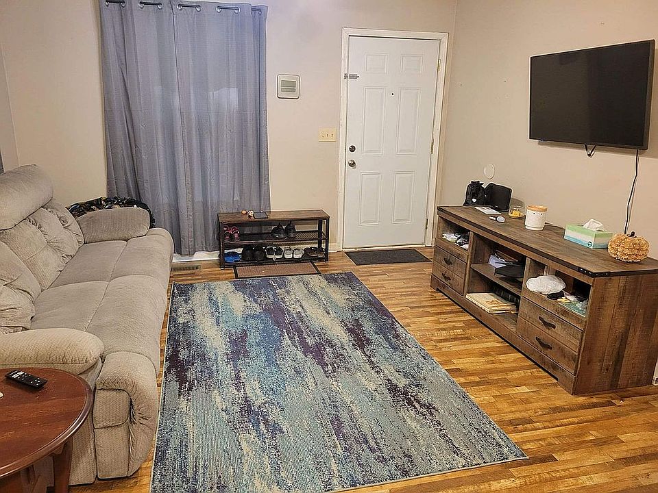 1st image of 214 Scotland Ave