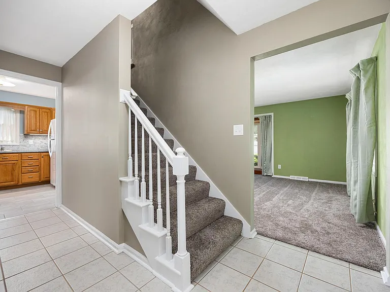 5824 N Imperial Dr — Photo 7
