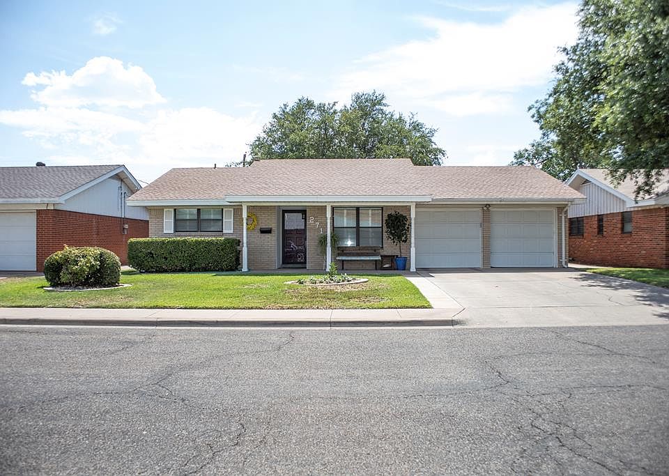 1st image of 2717 Sandalwood Ln