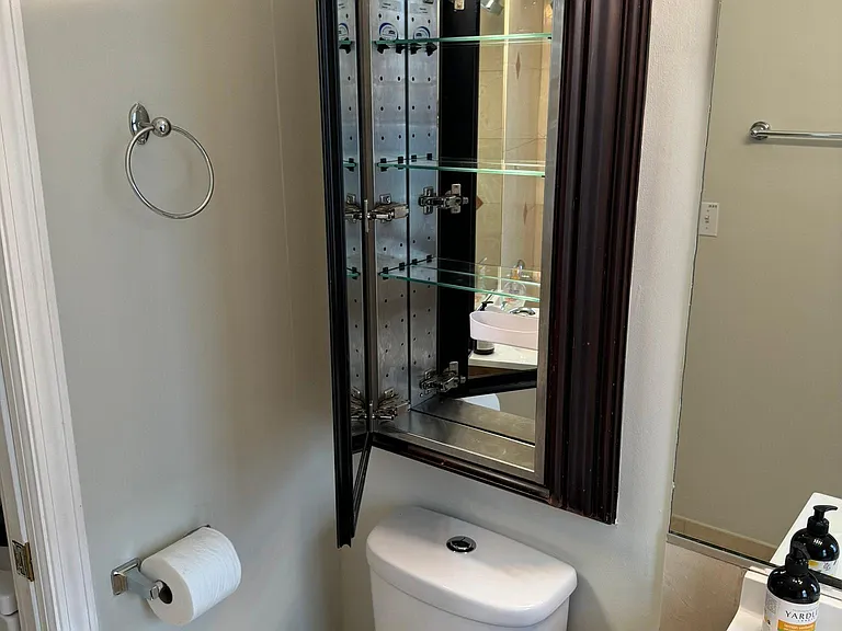 3110 W Belle Plaine Ave #2 — Photo 5