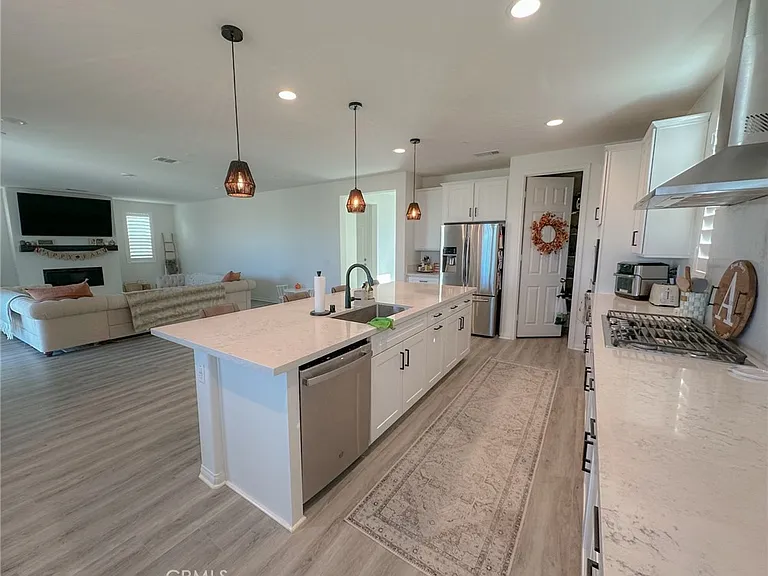 39547 Verbena Way — Photo 3