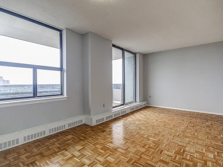 9 Lisa St — Photo 10