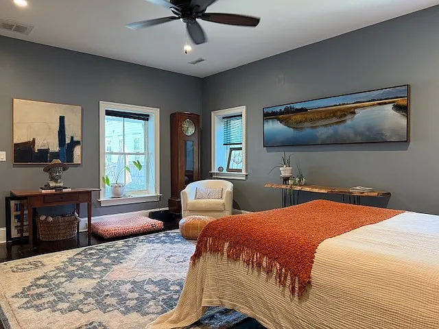 Master Bedroom (downstairs)