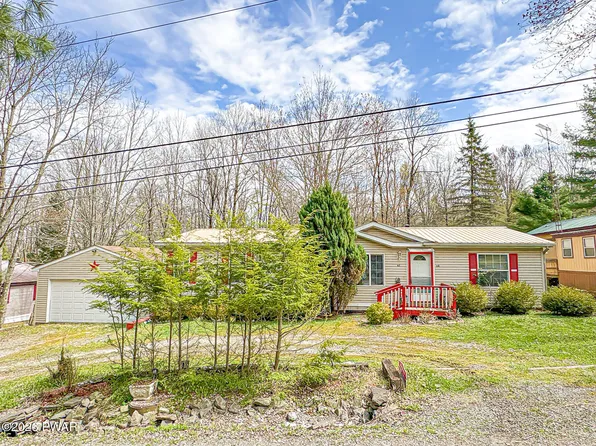 23 Oak Ln, Equinunk, PA 18417