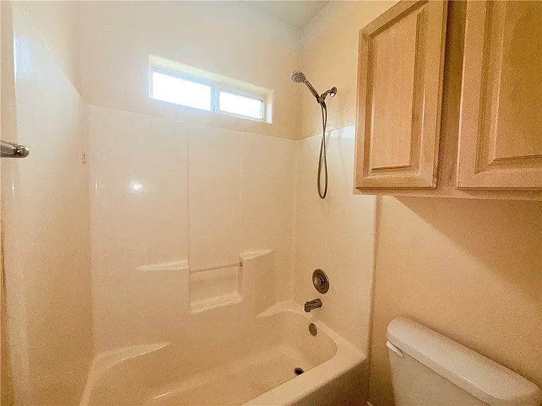 344 Wright Dr — Photo 17