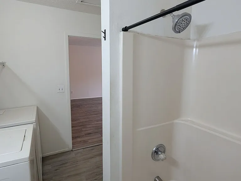 37232 Clinton Ave #1 — Photo 12
