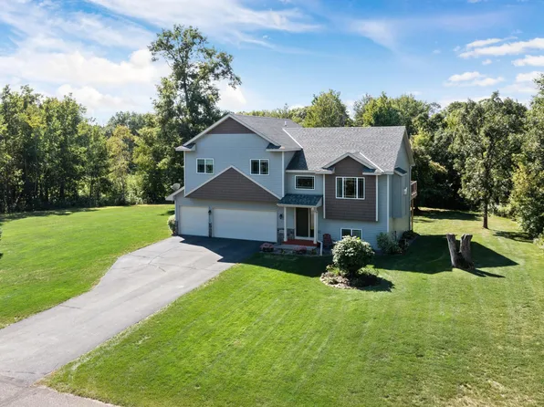 22000 Evergreen St NW, Oak Grove, MN 55011