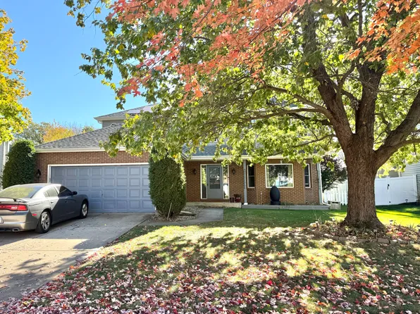 1433 Columbus Dr, Bolingbrook, IL 60490