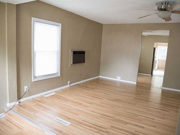4th image of 512 N Chatham St