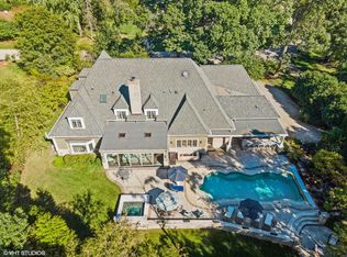 16 Robin Hood Rnch, Oak Brook, IL 60523