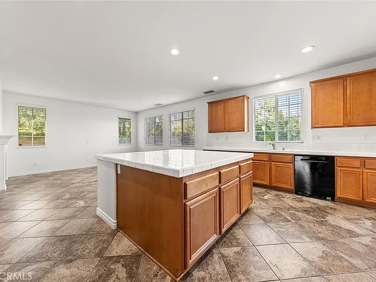 16543 Sagebrush St — Photo 18
