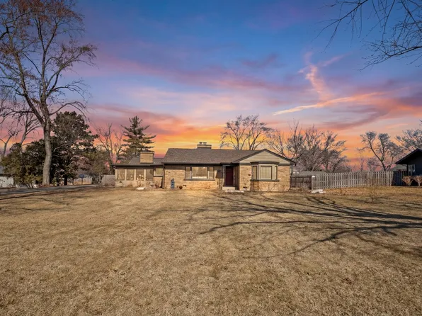 1515 Prairie St, Aurora, IL 60506