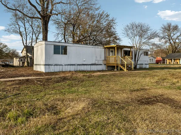 407 Pine St, Chelsea, OK 74016