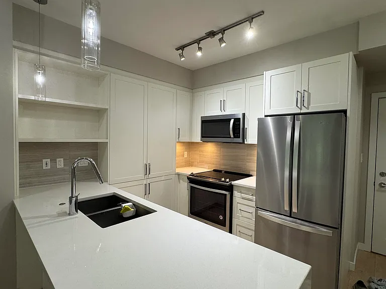 20211 66th Ave #D212 — Photo 9