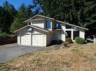 5112 W Tapps Dr E, Lake Tapps, WA 98391